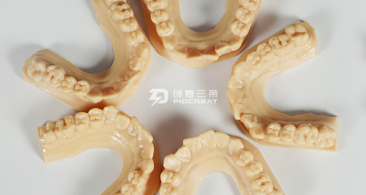 6t体育-齿科3D打印机对牙科行业节省成本降低疗效周期